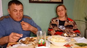 Жизнь в деревне.  Аплодисменты по лысине