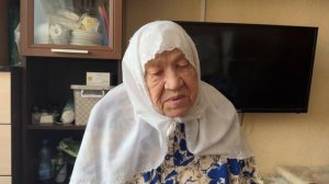 Ураза ае бара! Бибиниса апа ураза тота!