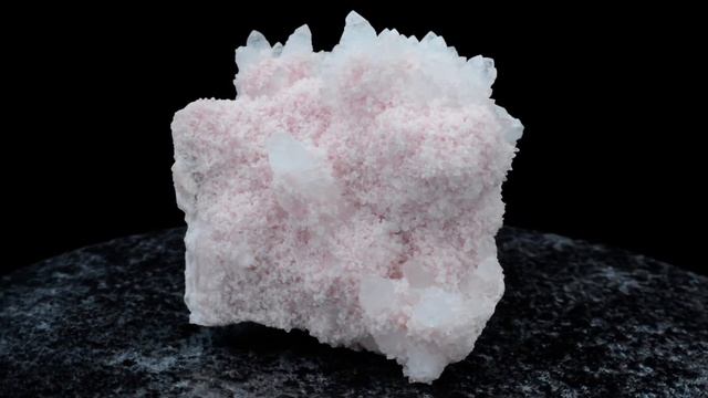 Rhodochrosite on Quartz with Sphalerite - Crystal Specimen - Cavnik, Romania смотреть онлайн