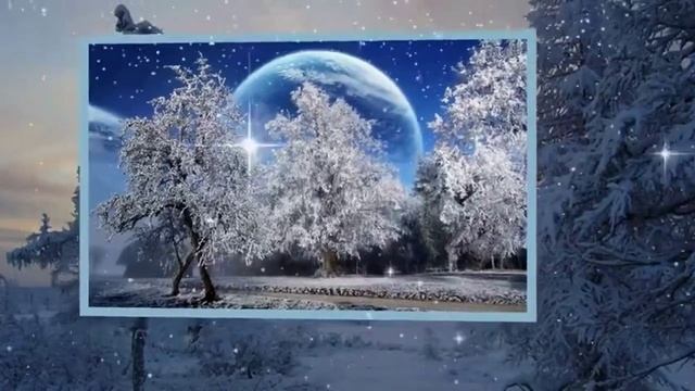 Тихо тихо сказку напевая