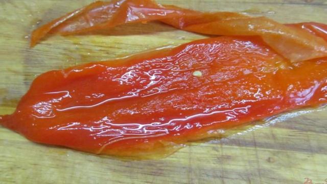 Фаршированные рулеты из кабачка