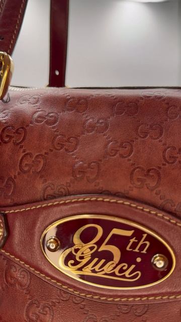 Gucci_Boston_85 смотреть онлайн