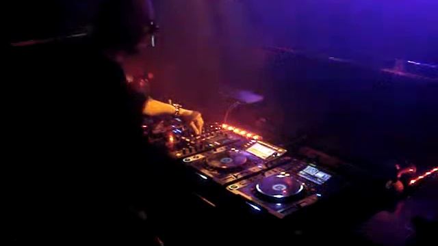 Roger Sanchez @ mur.mur Atlantic City May 21st 2012 - video 2