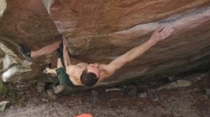 Адам Ондра лезет свою первую 9А болдеринг | Adam Ondra 9A bouldering