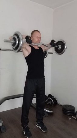 3 УПРАЖНЕНИЯ НА ПЛЕЧИ И БИЦЕПС