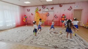 Танец ДЕТСКАЯ СТРАНА.mp4