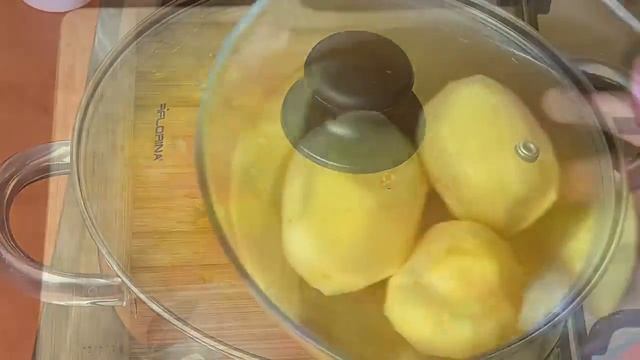 Я могу есть этот суп каждый день. Он настолько вкусный, вы будете готовить его раз в неделю точно