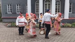 А чей у тебя, Иванушка...