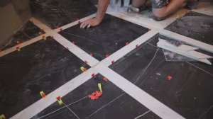 Быстрая подрезка и точная укладка плитки весь процесс Часть 2.