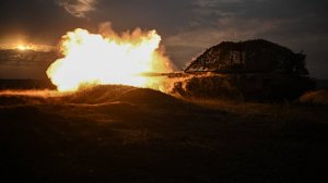 Российские танкисты выжгли «опорник» боевиков ВСУ. Лучшее видео из зоны СВО