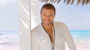 Ramy Sabry - Khateera | Lyrics Video - 2020 | رامي صبري - خطيرة