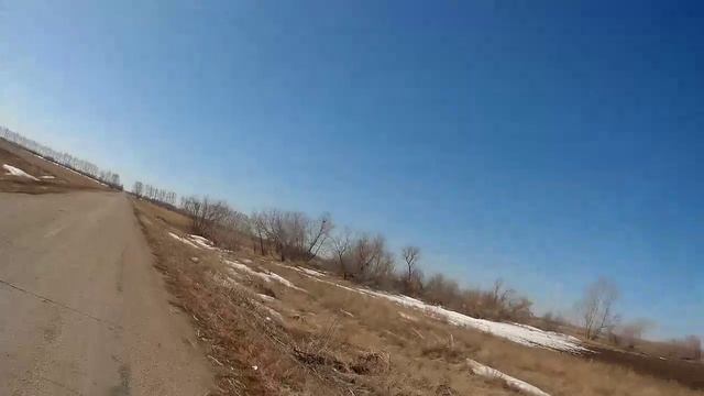Через посёлок Берёзовка на трассу.😊