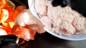 куриныe шашлычки в духовке ( Sobada Toyuk kababı )🍢🍢