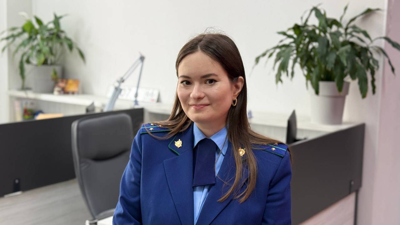 Как заставить человека платить за ЖКХ? Например, можно переселить... в квартиру поменьше.