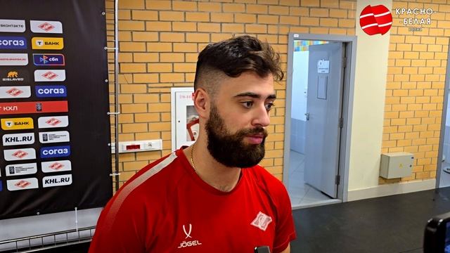 Егор Зайцев после первого матча плей-офф «Спартак» 5:4 ОТ «Северсталь». 26 марта 2025.