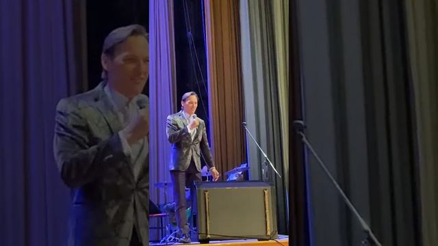 Я встретил девушку Сергей Петрищев