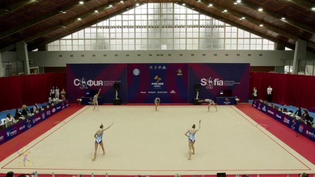 Смотрим выступления юниорских команд на Международном турнире в Софии