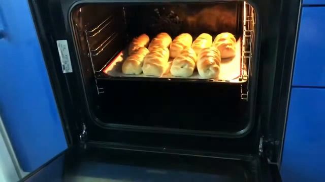 ДОМАШНЯЯ ВЫПЕЧКА смотреть онлайн