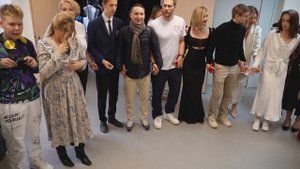 Бэкстейдж Лететь нельзя остаться