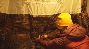 Зимнии Одиночныи кемпинг в Теплои Палатке