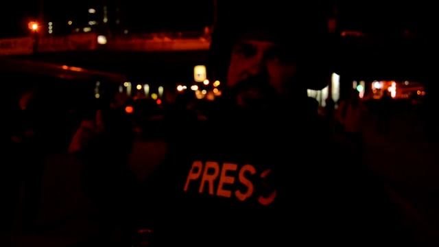 Милиция стреляла в людей на Осокорках часть-2 смотреть онлайн