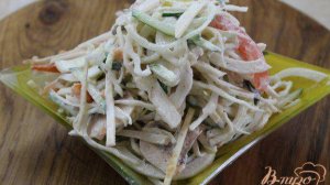 Салат овощной с свежими шампиньонами и сельдереем