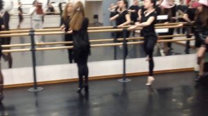 Ведьмы на уроке классического танца