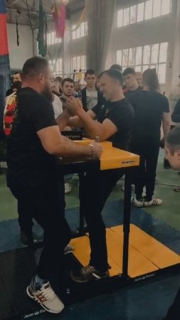 категории 100 левая рука