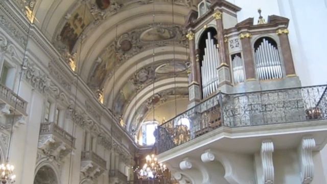 1775. Mozart's Mass in C Major at Salzburg Cathedral смотреть онлайн