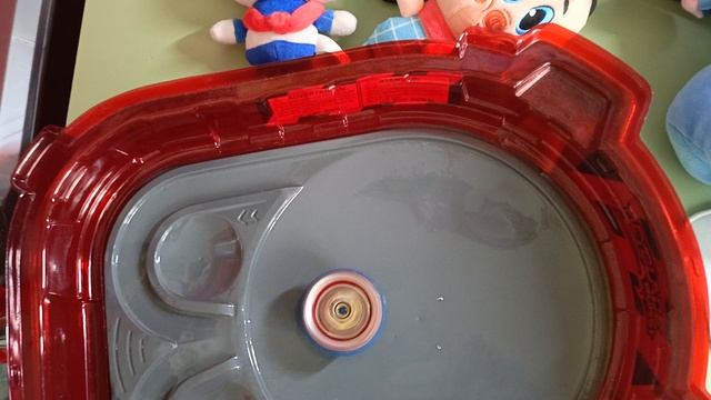 битвы всех волчков. смотреть онлайн