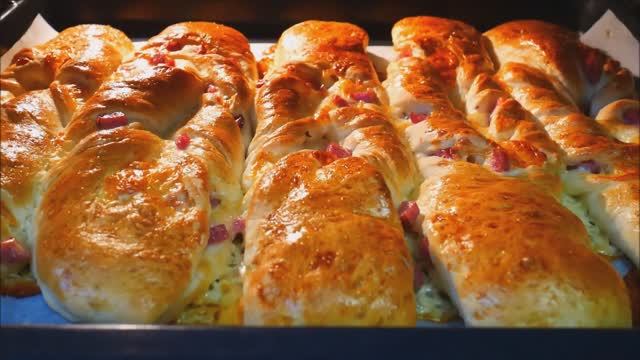 ТВИСТЫ с колбасой и моцареллой Выпечка на ОБЕДЕННЫЙ ПЕРЕРЫВ рецепт булочки рецепт теста