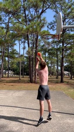 Dunk Progress! Knee pain free for 3 months!