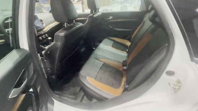 LADA VESTA CROSS ДВИГАЕТСЯ В УЗБЕКИСТАНЕ смотреть онлайн