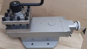 Суппорт (малая продольная подача) для токарного станка