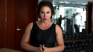 Приставной шаг в полуприседе. [ЯГОДИЦЫ]