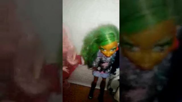 Жизнь принцессы Авалоры смотреть онлайн