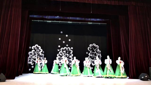 Хореографический коллектив Калинка - Белолица-круглолица хоровод на материале Московской обл.