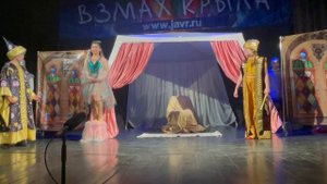Школа театрального искусства "Калейдоскоп".
"Сказка о золотом петушке" А.С.Пушкина