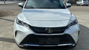 Toyota Harrier, 2021 г.в., Бензин, V-2000, Пробег 26.000 км., Цена 3.000.000₽