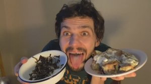 ОБЖОР НА ЖАРЕНЫЙ МИНТАЙ С ЛУКОМ ПОД МАЙОНЕЗОМ С МОРСКОЙ КАПУСТОЙ