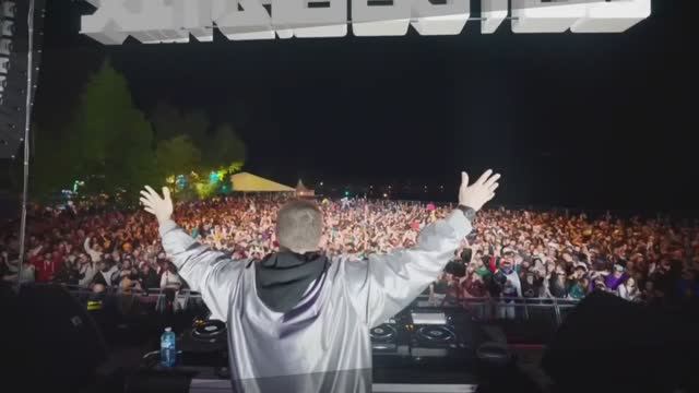 Зажегательный Транс Фестиваль - ЭТМ - Энергичная Электронная Танцевальная Музыка.Trance EDM Festiva смотреть онлайн