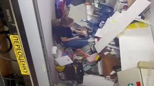 Господь спасает набожную женщину