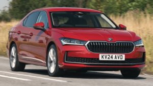 Новый Skoda Superb 2025 продается в России: цена приятно удивит