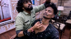 Master Cracker Relaxing wtih Cosmic Massage by Baba Sen Jr Indian Massage