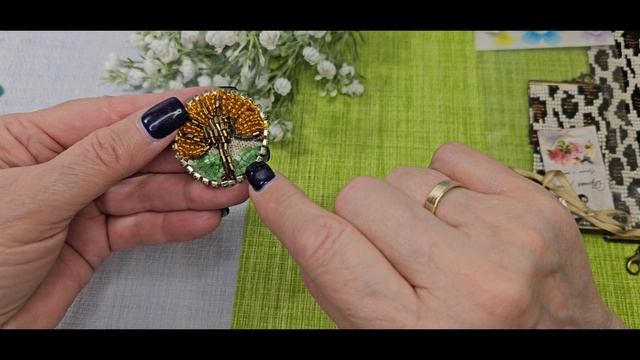 Мои работы # 85. Брошь по дизайну нейросети! 😉