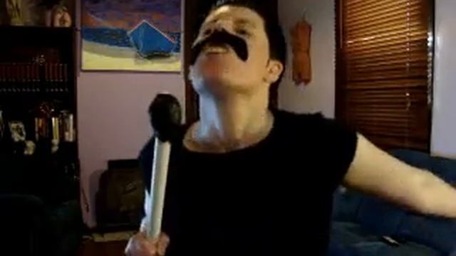 Freddie Mercury Dance Moves Parody смотреть онлайн