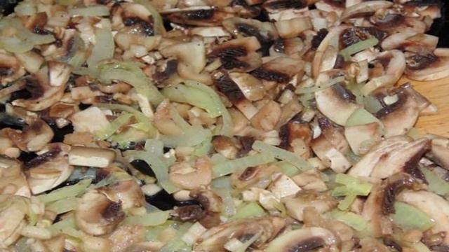 Грибной соус из шампиньонов на молоке