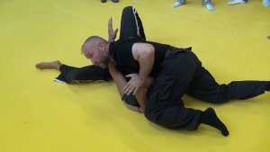 lotta a terra, clip 1