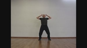 ЦИГУН-КОМПЛЕКС ИЦЗИНЬЦЗИН
ДВИЖЕНИЕ 1 (ВИТО СЯНЬ ЧУ)
