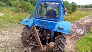 #мтз80 #трактор #тракторист Трактор МТЗ-80 с телегой! Едем за селом! Подписывайтесь на канал✍️